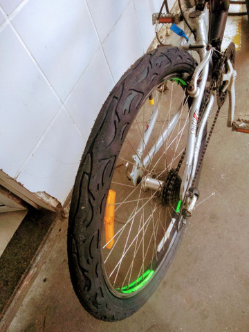 Bicicleta aro 26 Caloi sk