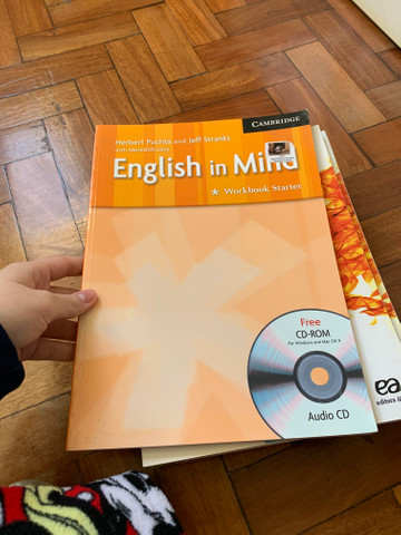 Livros de ensino médio