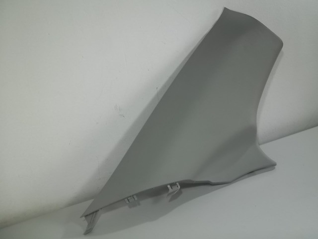 Acabamento Da Coluna Traseira Esquerda Mitsubishi Lancer - Foto 2