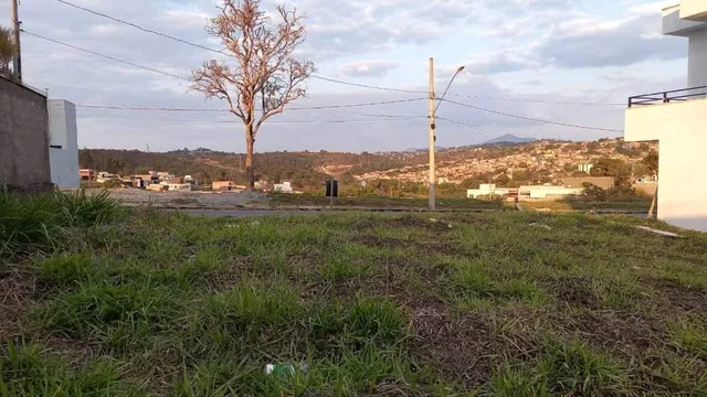 Lote 1000m2 Condominio Fechado Estancia do Lago em Contagem MG