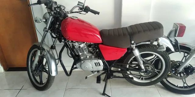 Comprar Suzuki Intruder 125 Vermelho 2011 em Botucatu-SP