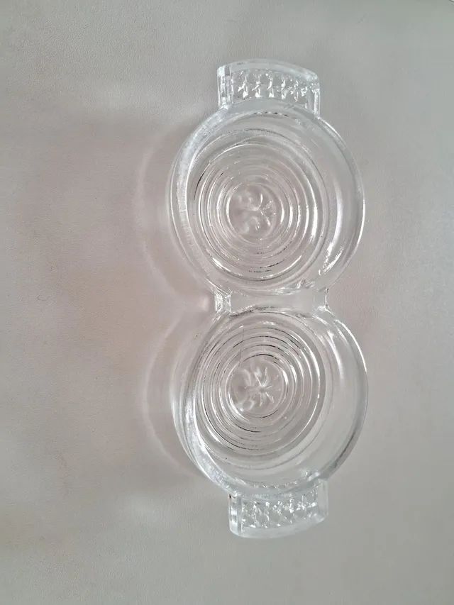 Porta copos duplo em vidro lapidado. - Foto 2