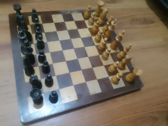 Chesse jogo de xadrez internacional rainha xadrez de madeira de