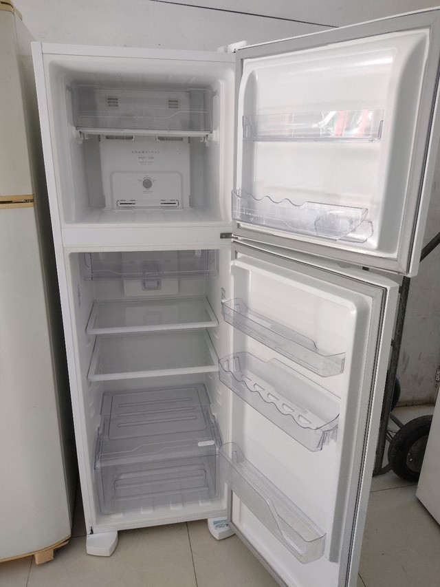 Freezer vertical pequeno +193 anúncios na OLX Brasil