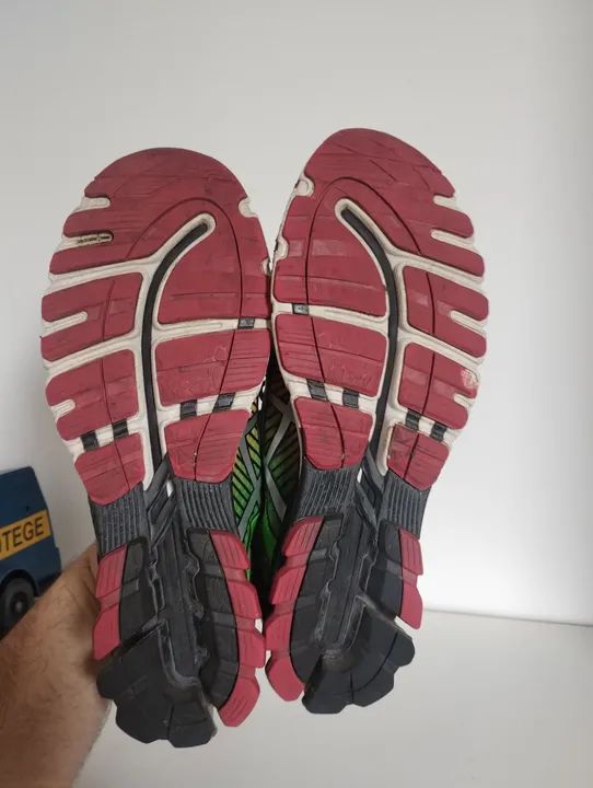 Tênis Asics kinsei 6  - Foto 5