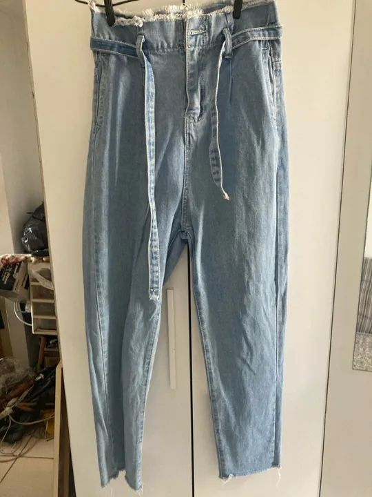 Calça mon jeans cós alto