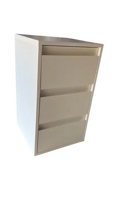 Mesa de Cabeceira Gaveteiro 3 gavetas branco