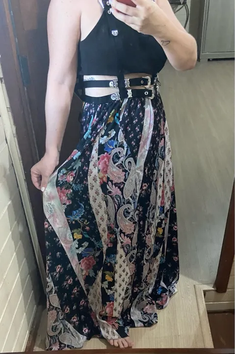 Vestido longo TAM 40 lindo M 40 lindo marca caos vendo ou troco por vestido Midi M/G