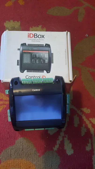 Controlador de Acesso Multi-Portas IDBox