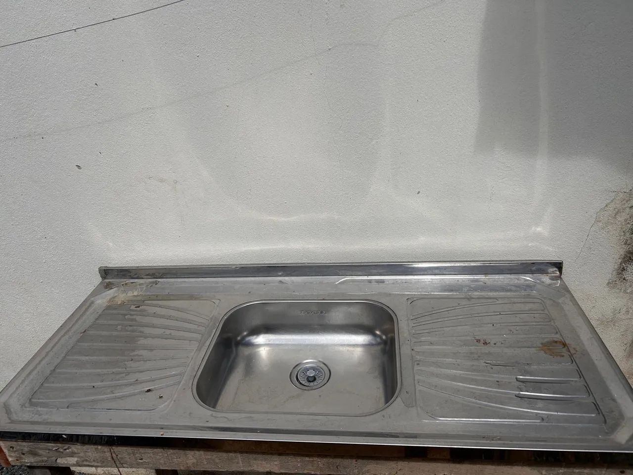 Pia de cozinha em aço inox