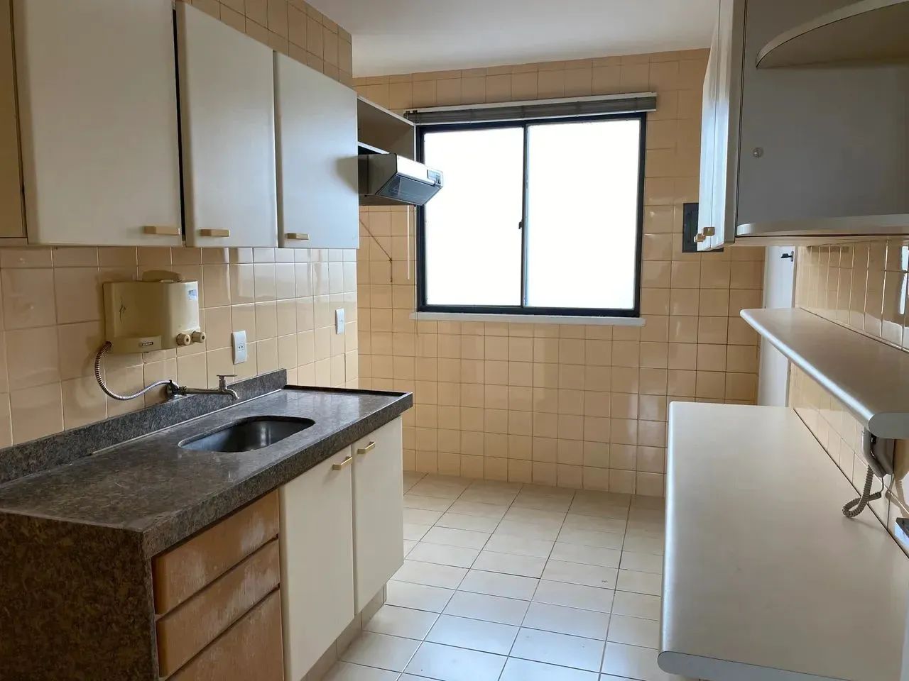 Imóvel para aluguel possui 115 metros quadrados com 3 quartos - Foto 7