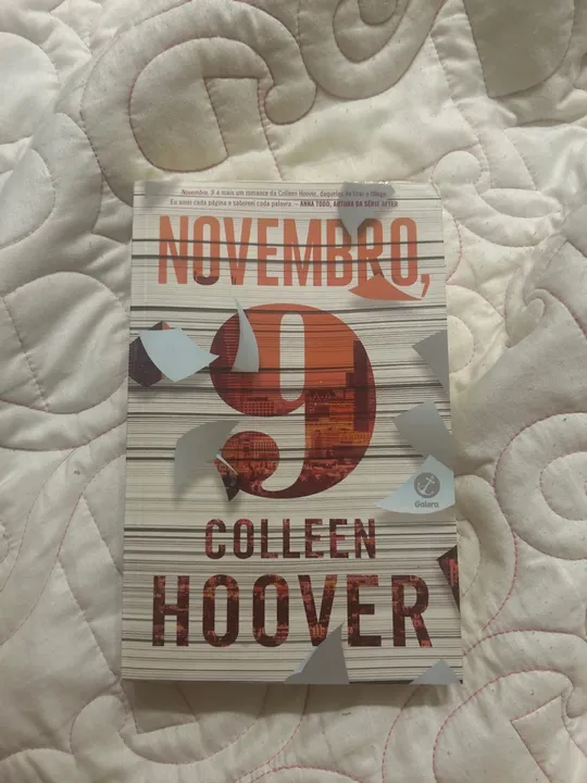 Novembro 9 - Colleen Hoover