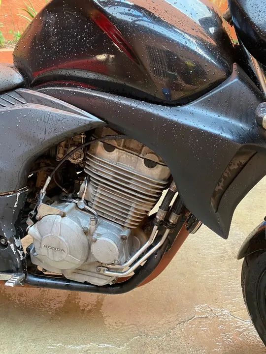 CB300 2009  - Foto 3