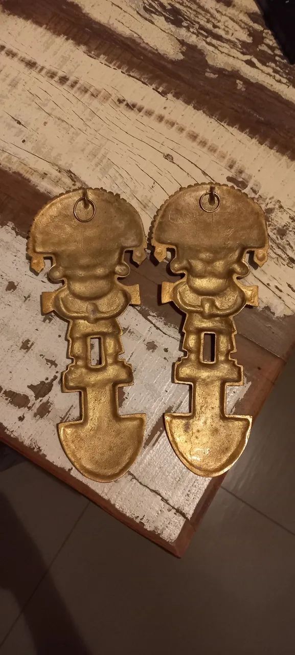 Par de Esculturas em bronze maciço  - Peru - Foto 2