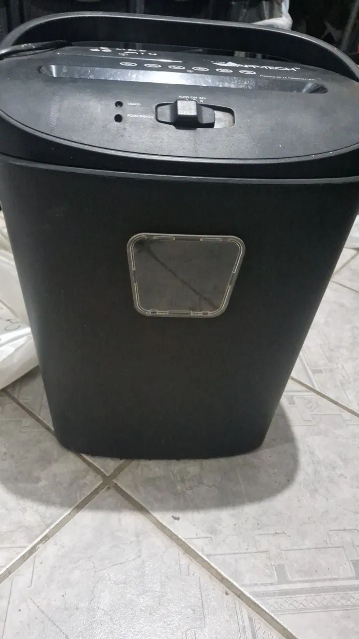 Maquina de cortar papal