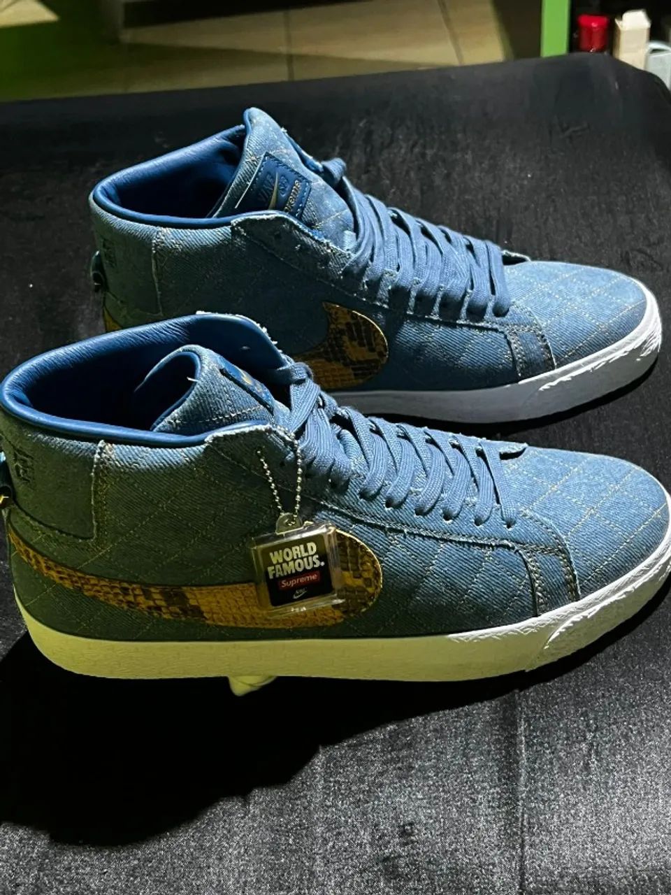 Nike Blazer QS Supreme 2022 - Modelo DX-8421-40 - Tamanho 42 (BR