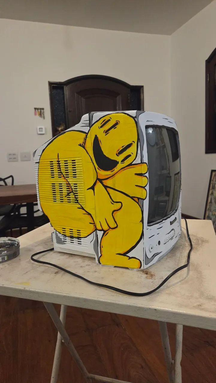 TV Panasonic Customizada com Desenho - Foto 2