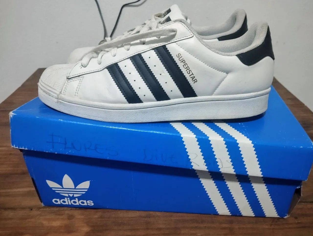 Calcados Adidas Superstar Branco E Azul Adidas Superstar Branco