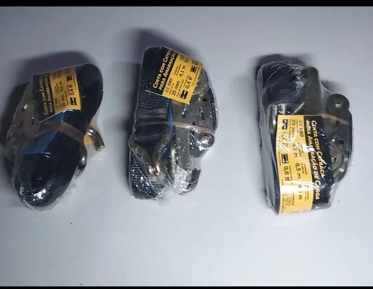 Cintas de Amarração com Catraca - 25mm - 4,1m - 4,6m - Foto 2