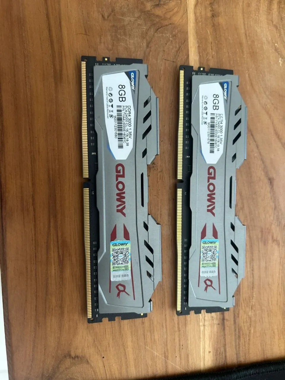 Kit Memória Gloway DDR4 8gb cada