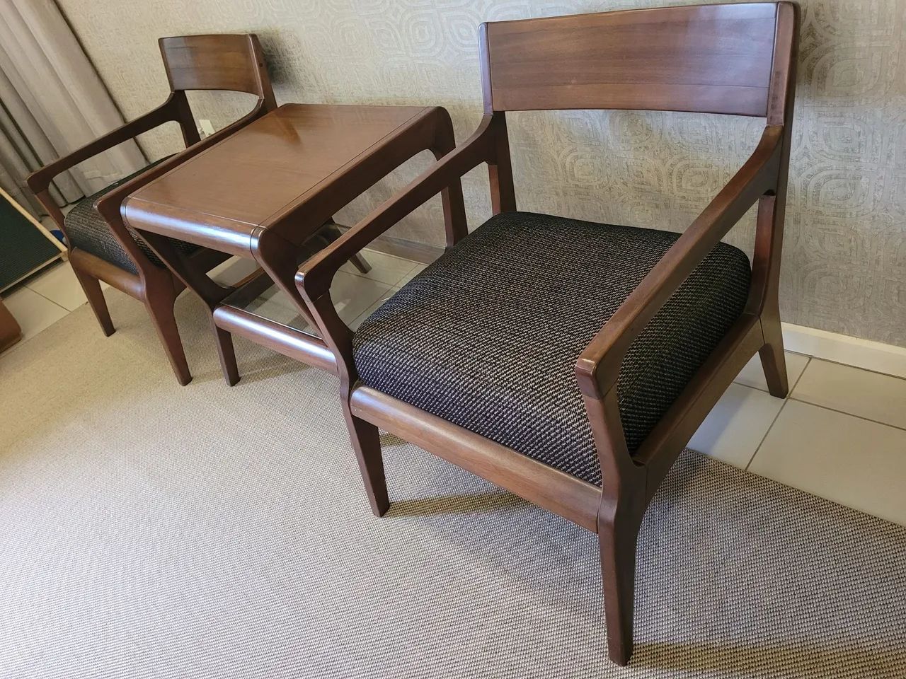 Conjunto de Poltronas com mesa Mazotti - Foto 3