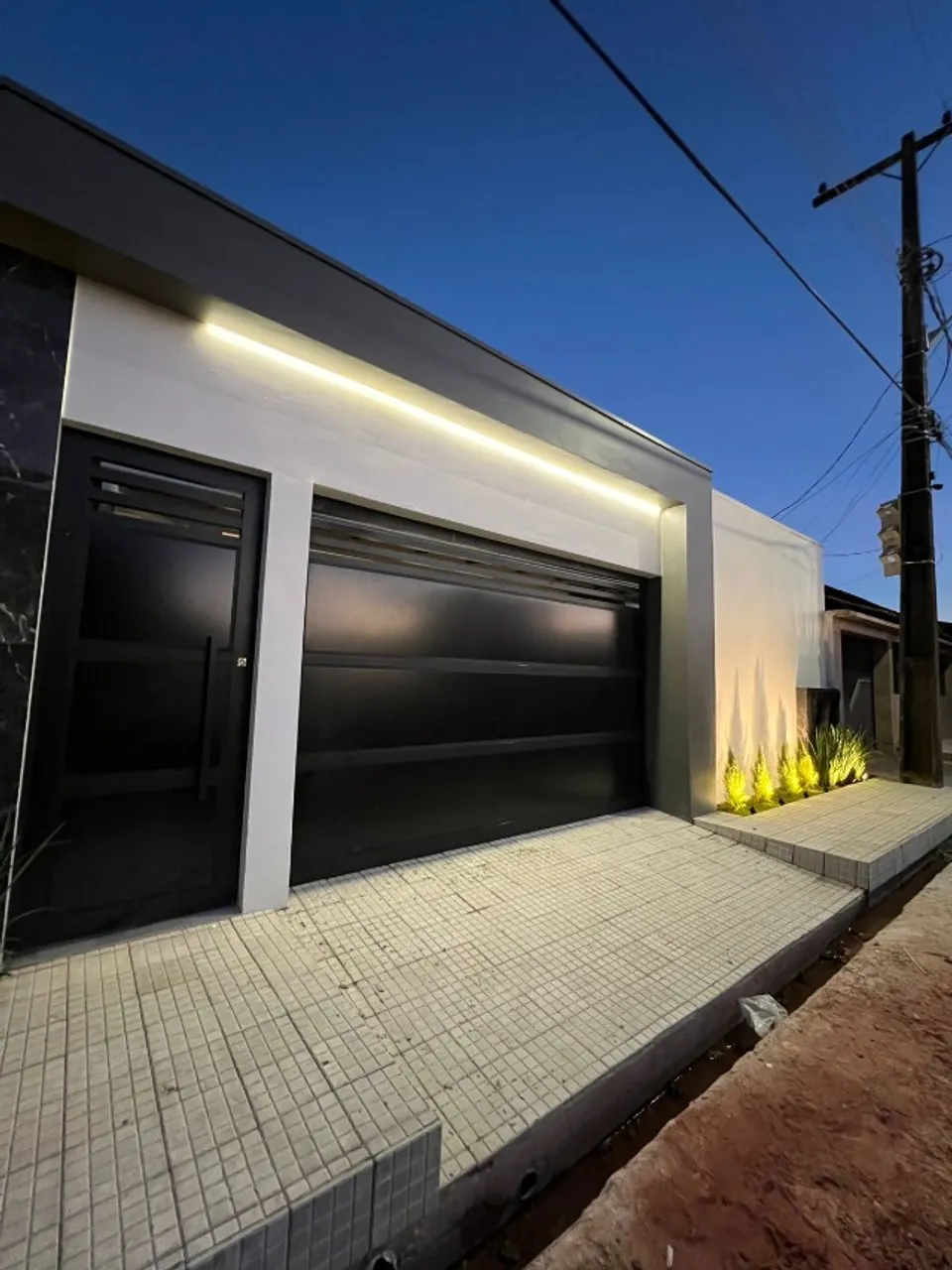 Casa com 161 m² de área construída