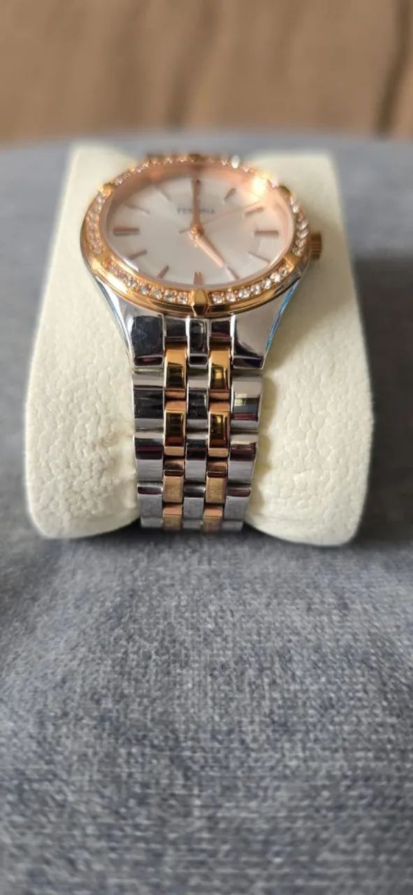 Relógio Feminino Festina com Strass - Foto 2