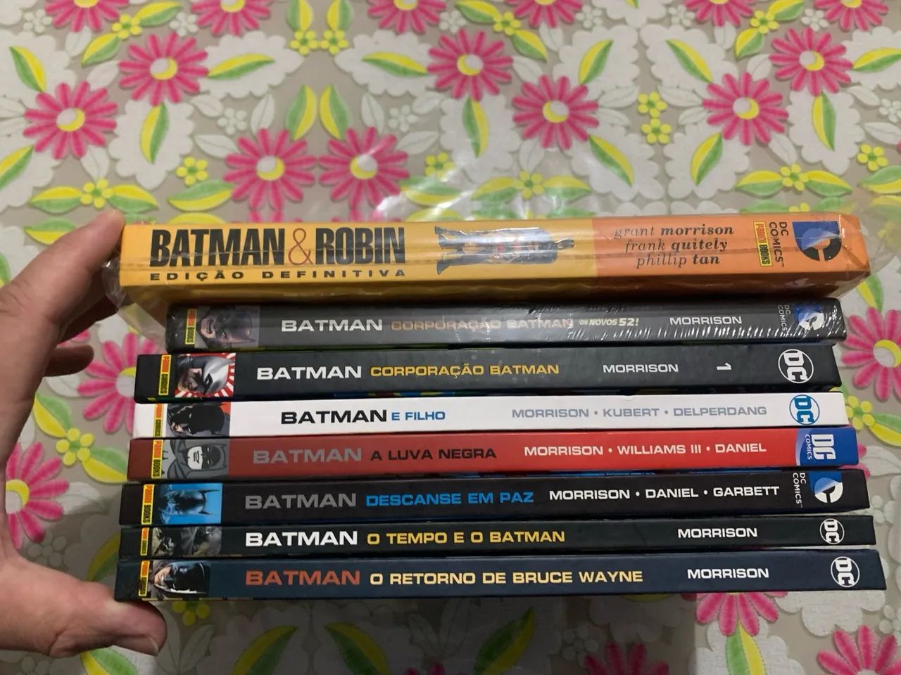 Batman por Grant Morrisson completo! - Foto 2