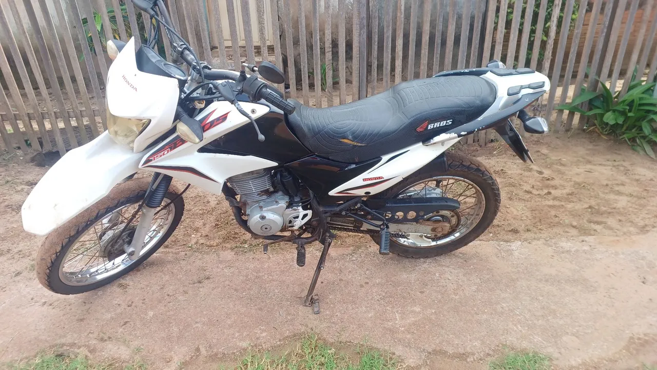 Vendo uma moto bros 150 flex 2012