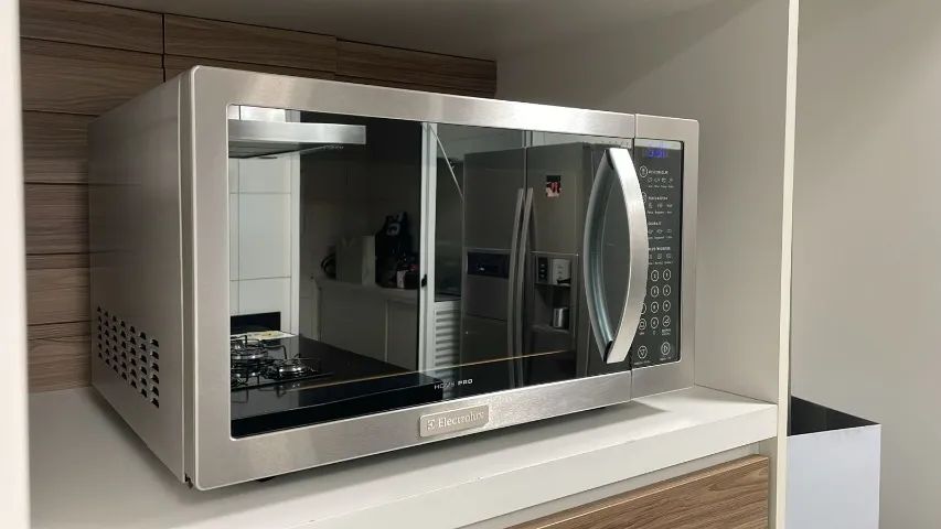 Microondas Electrolux HOME PRO