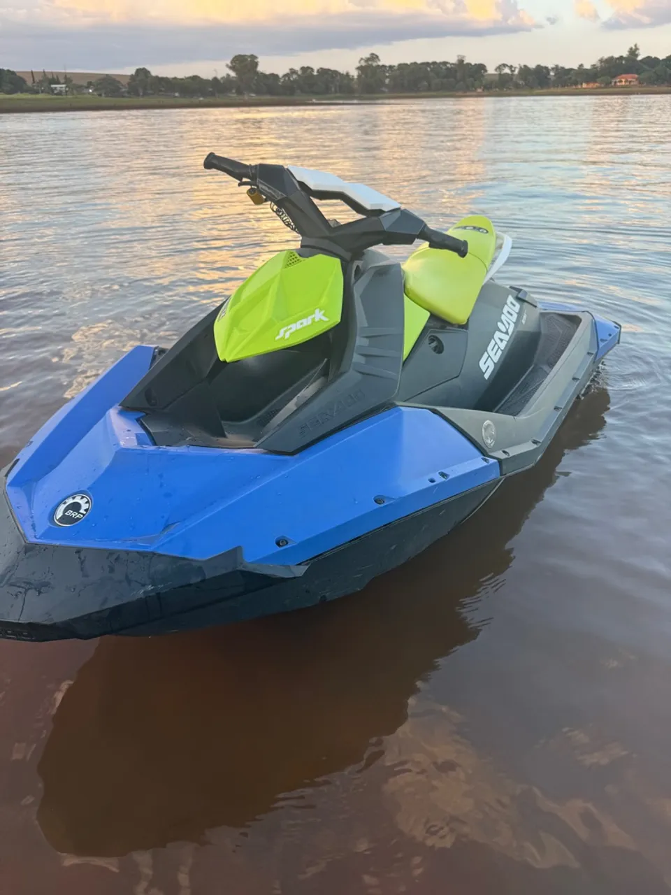 Jet Ski Sea-Doo Spark 90 Hp 2020 2 Up - Diversão Garantida!