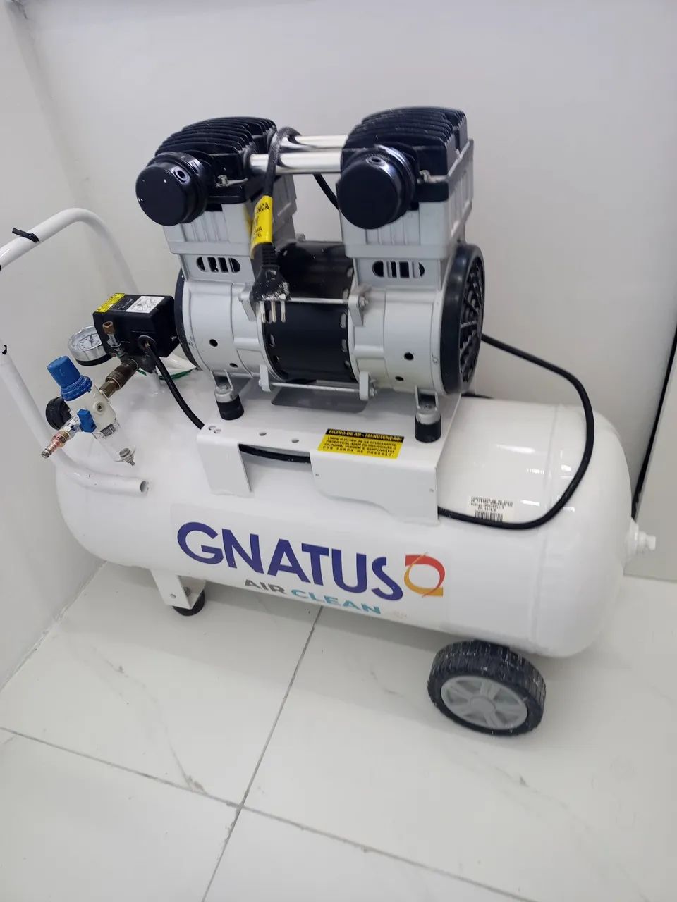 Compressor de Ar Odontológico Gnatus Air Clean -isento de óleo