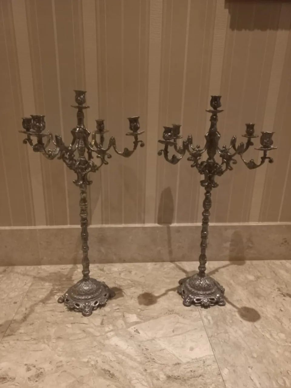 Candelabros (Castiçais) de Piso