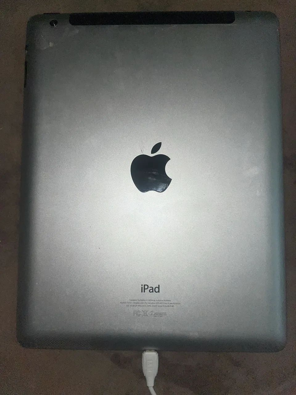 iPad 4 Geração- bom estado> funcionando 64297079732354125