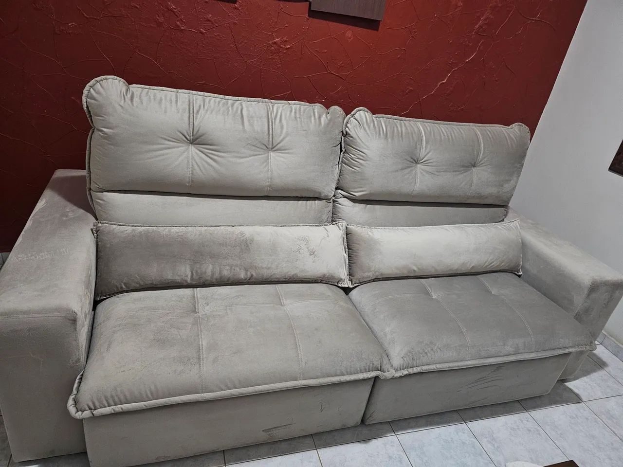Sofá - 01 ano de uso 