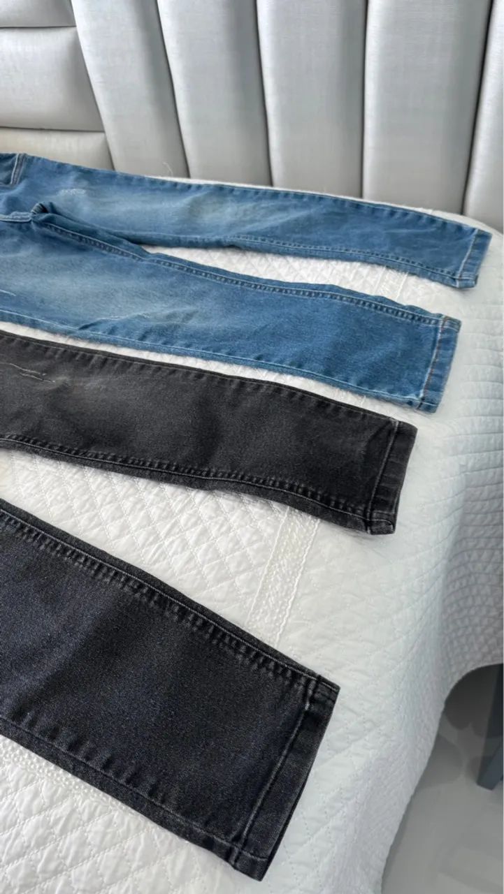 Calça jeans da reserva. São 2!! 