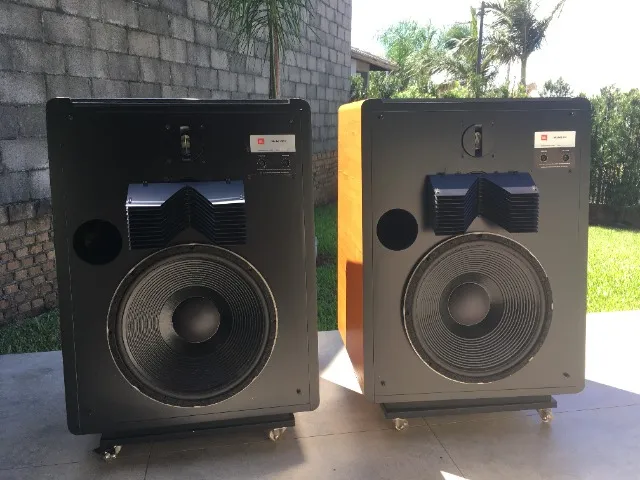 Caixa Vintage Antiga JBL L300