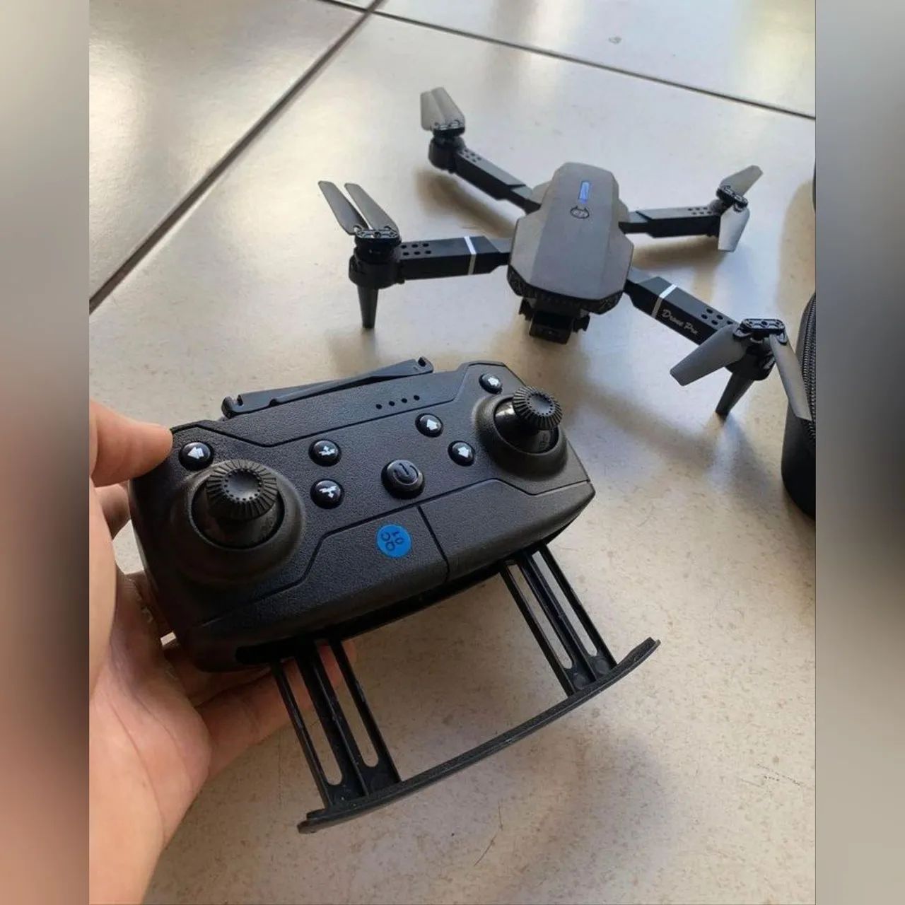Drone E88 Pró 4K o ORIGINAL/CÂmera Dupla HD/wifi/+ MALETA - Foto 3