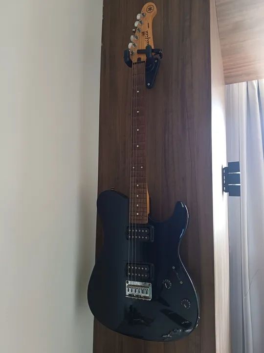 Guitarra Yamaha Pac 120SJ
