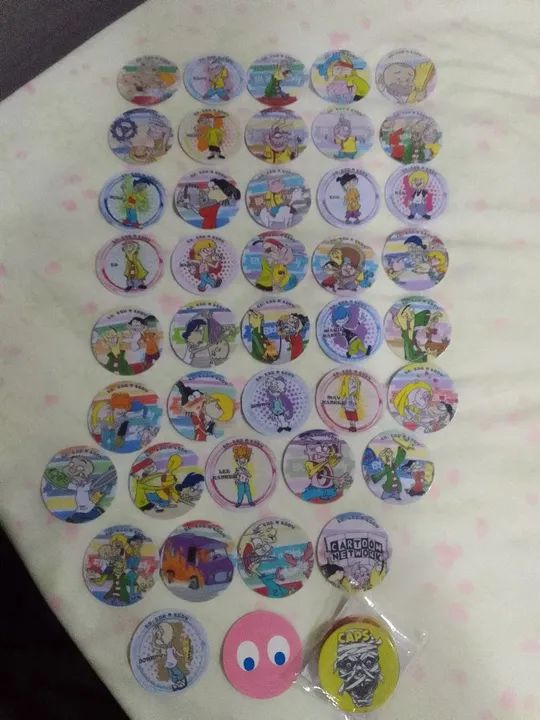 49 Tazos + 83 Cards Sortidos.  - Foto 3