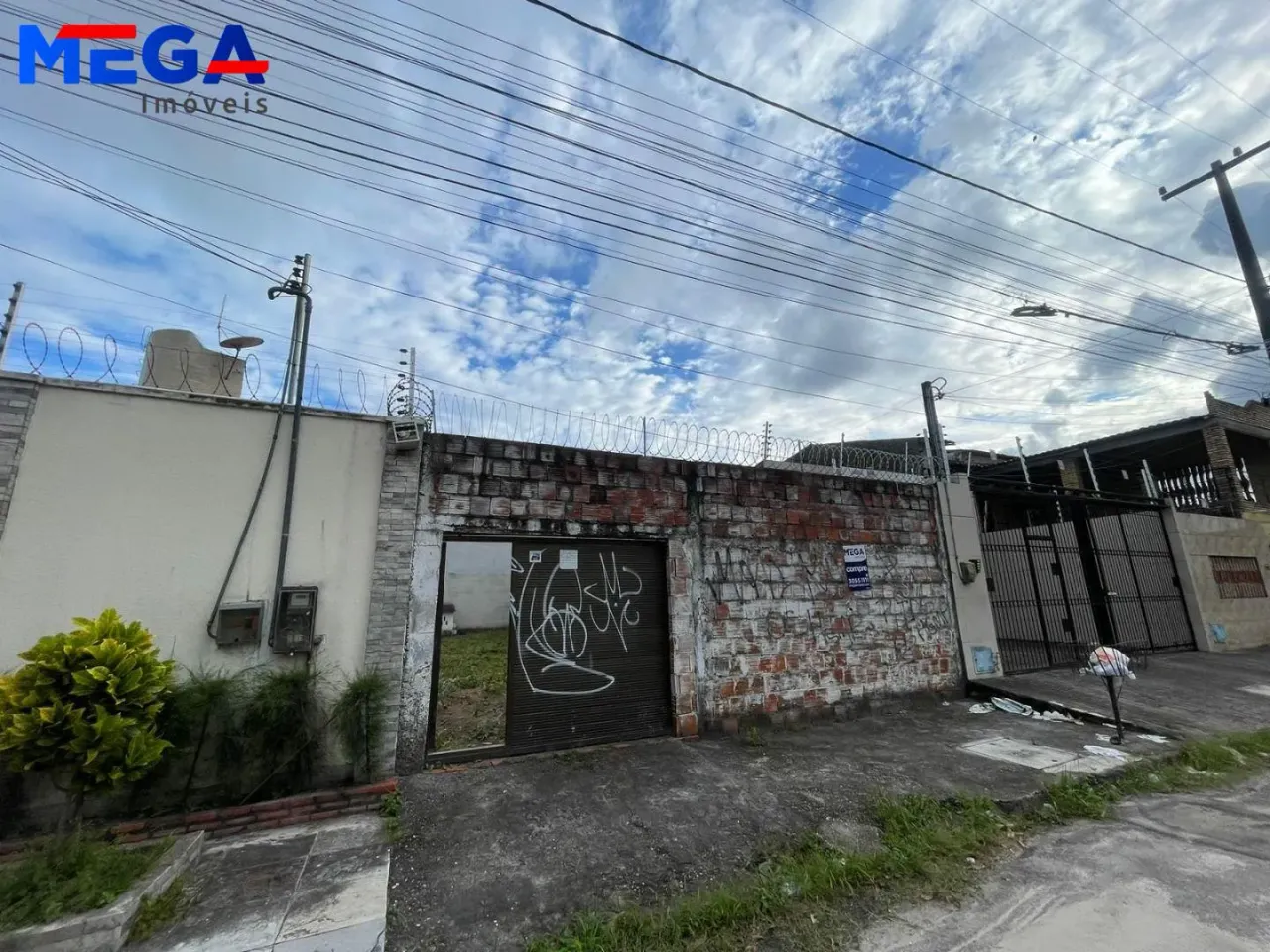 Terreno de 187 m², no bairro Parque Dois Irmãos - Fortaleza/CE