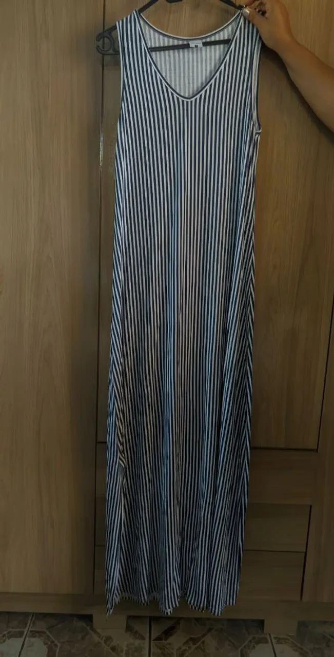 Vestido Longo Listrado