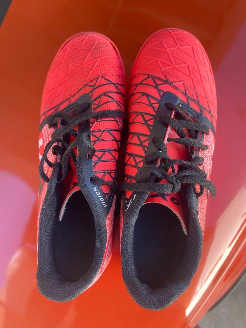 VENDO SAPATÊNIS INFANTIL TAMANHO 34 e CHUTEIRA TAM 33 - Foto 5