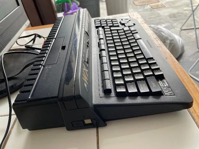 Panasonic製パーソナルコンピューターMSX2「FS-A1WX」 本体のみ Panasonic製パーソナルコンピューターMSX2「FS-A1WX」 本体のみ 【公式