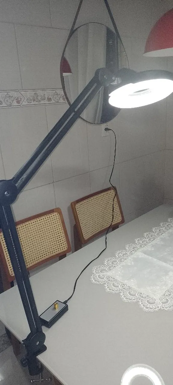 Luminária Ring Light com Braço Articulado - Perfeita para seu espaço!