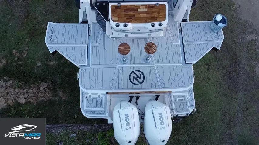 Lancha NHD 325 pés (34 pés) com parelha popa  - Foto 4