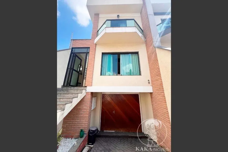 Sobrado à venda no Tatuapé - 220m² - 3 suítes, 5 vagas - código 5057