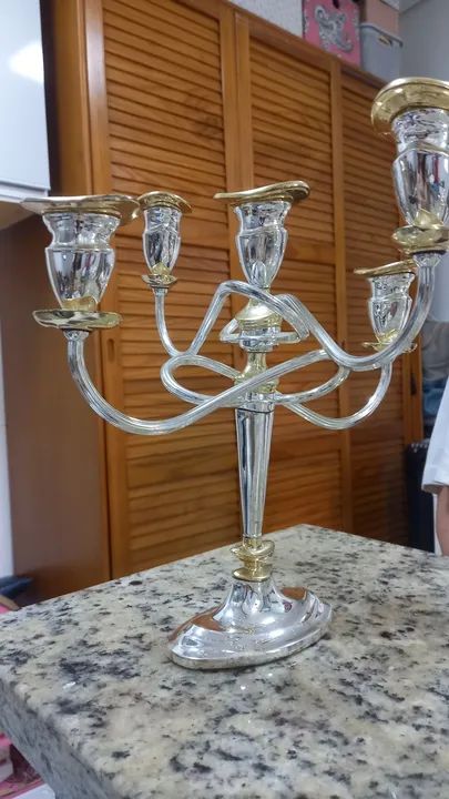 Castiçal de 5 braços em prata com ouro - Foto 2