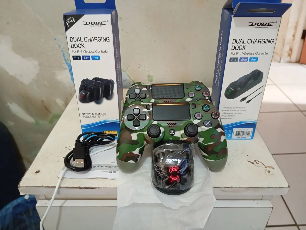 Base Dock Carregador Duplo Turbo Para Controle Playstation Ps4 - Foto 2