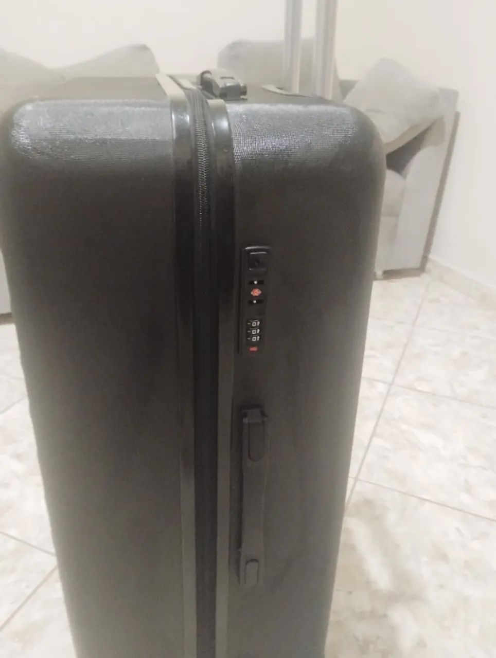 Mala 32 kg com roda hbs 360